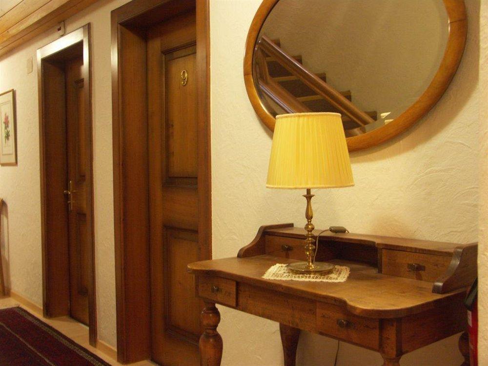 Italian Lifestyle Hotel & Osteria Chartreuse 툰 외부 사진